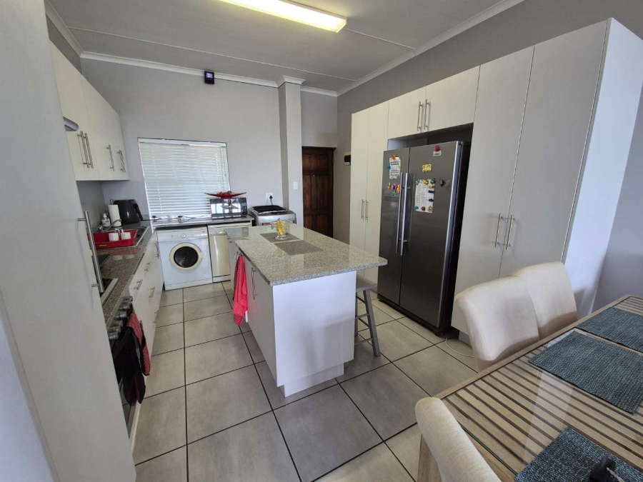 2 Bedroom Property for Sale in Island View Western Cape